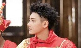 黄子韬杨紫大爆料最新,揭秘娱乐圈幕后真相